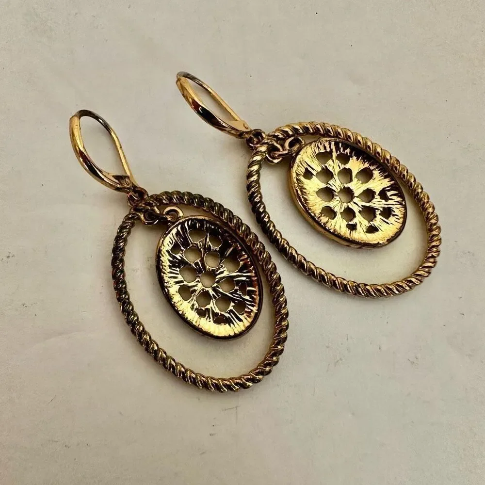 Gold tone oval earrings